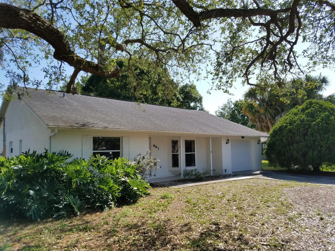 Photo of 993 Hibiscus Street