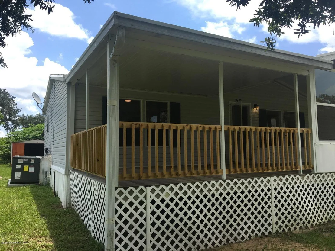 Photo of 3425 Turnbull Road
