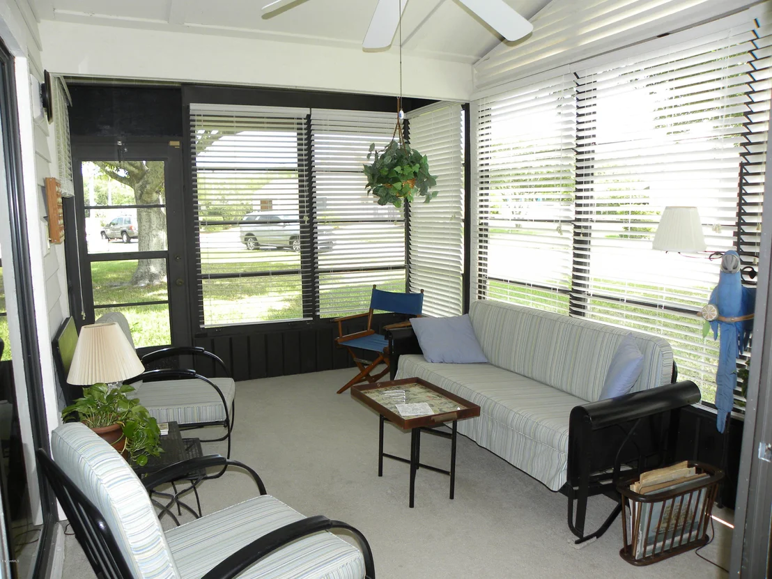 Photo of 855 Ridge Lake Drive