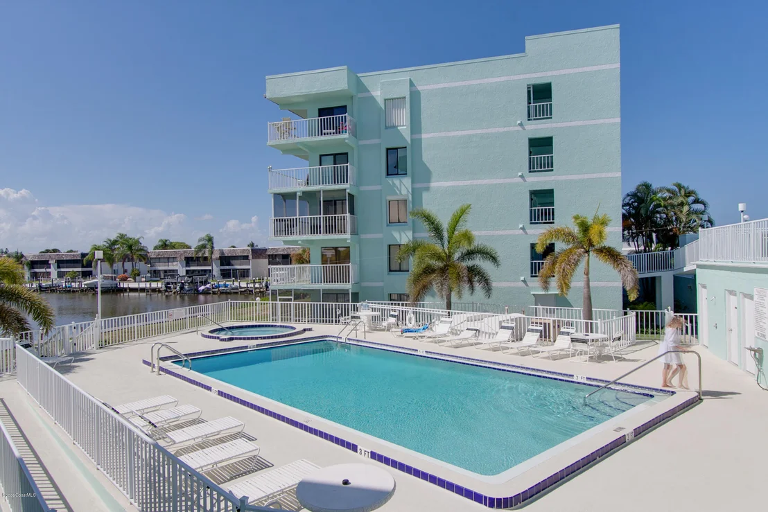 Photo of Unit 1205 at 1700 Commodore Boulevard