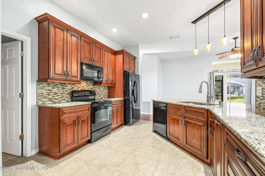 Photo of 7031 Hammock Trace Drive