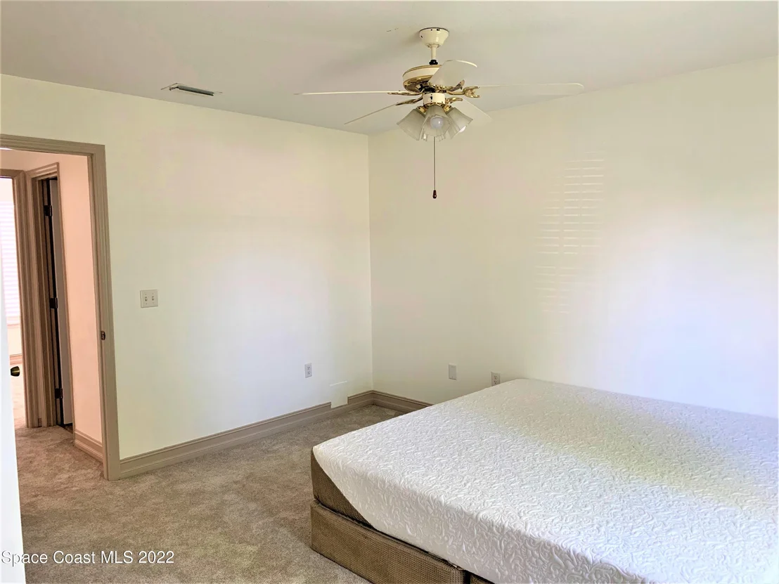 Photo of 1342 Heritage Acres Boulevard
