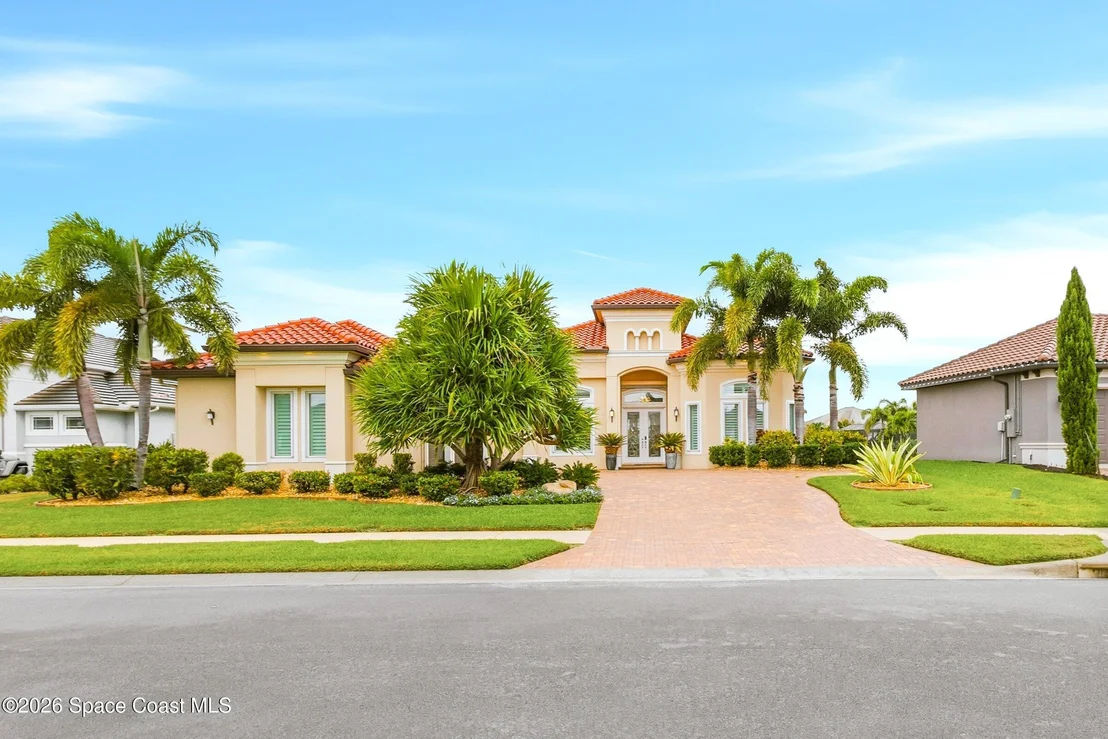 Photo of 8440 Serrano Circle
