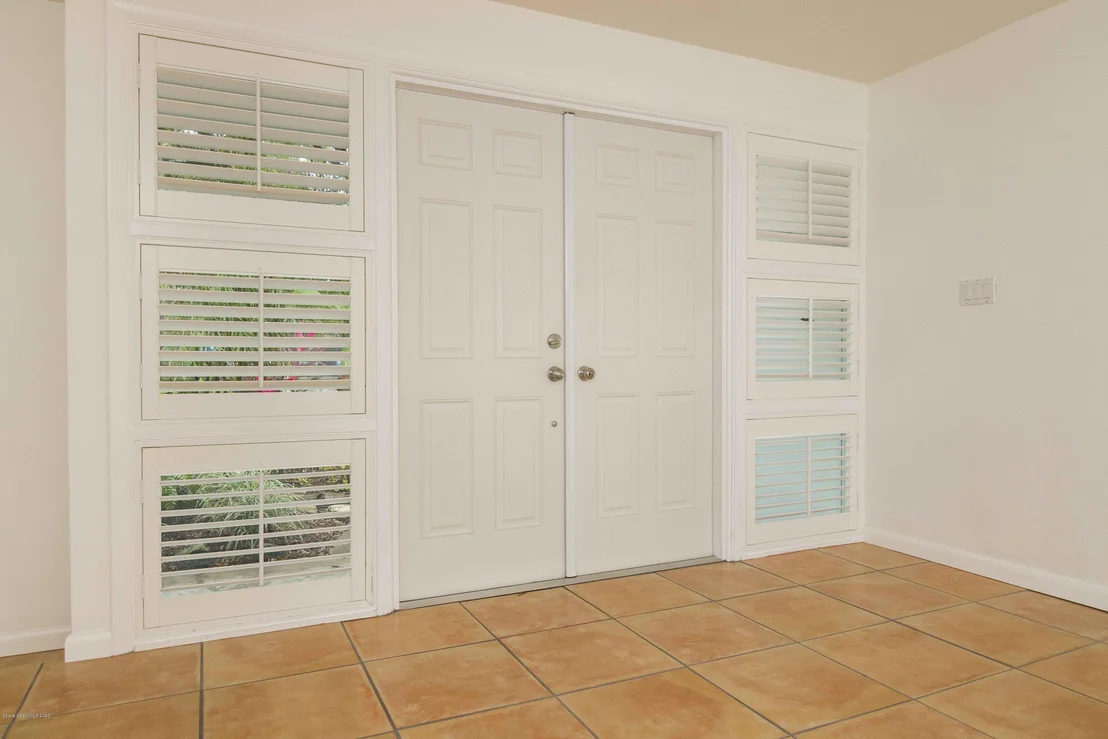 Photo of 208 Rose Drive