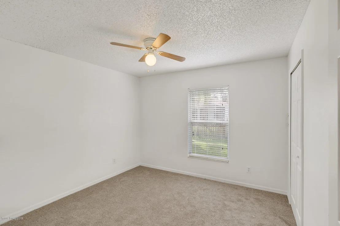 Photo of 933 Del Mar Circle