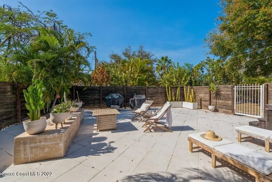 Photo of 760 Indian River Drive