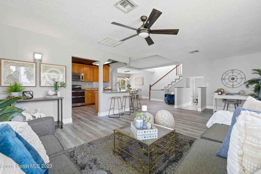 Photo of 538 Sunset Boulevard