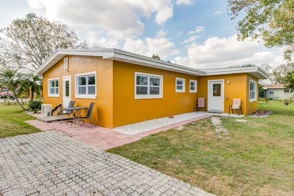 Photo of 9789 Honeysuckle Drive