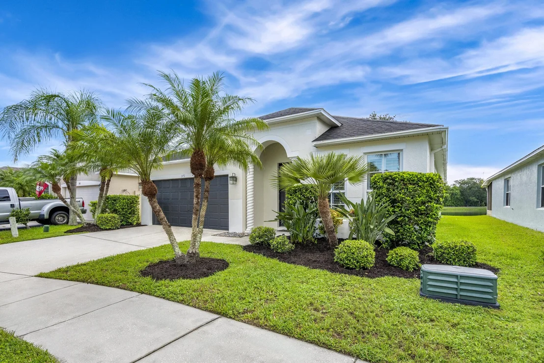 Photo of 371 Cressa Circle
