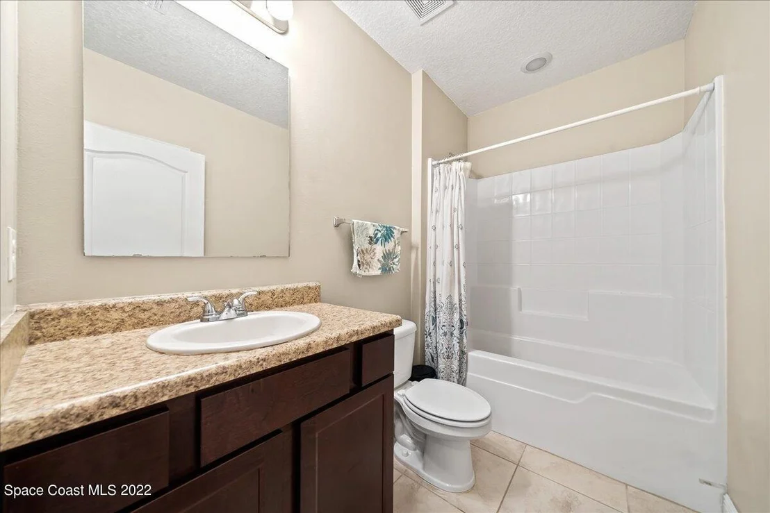Photo of 6055 Adele Street