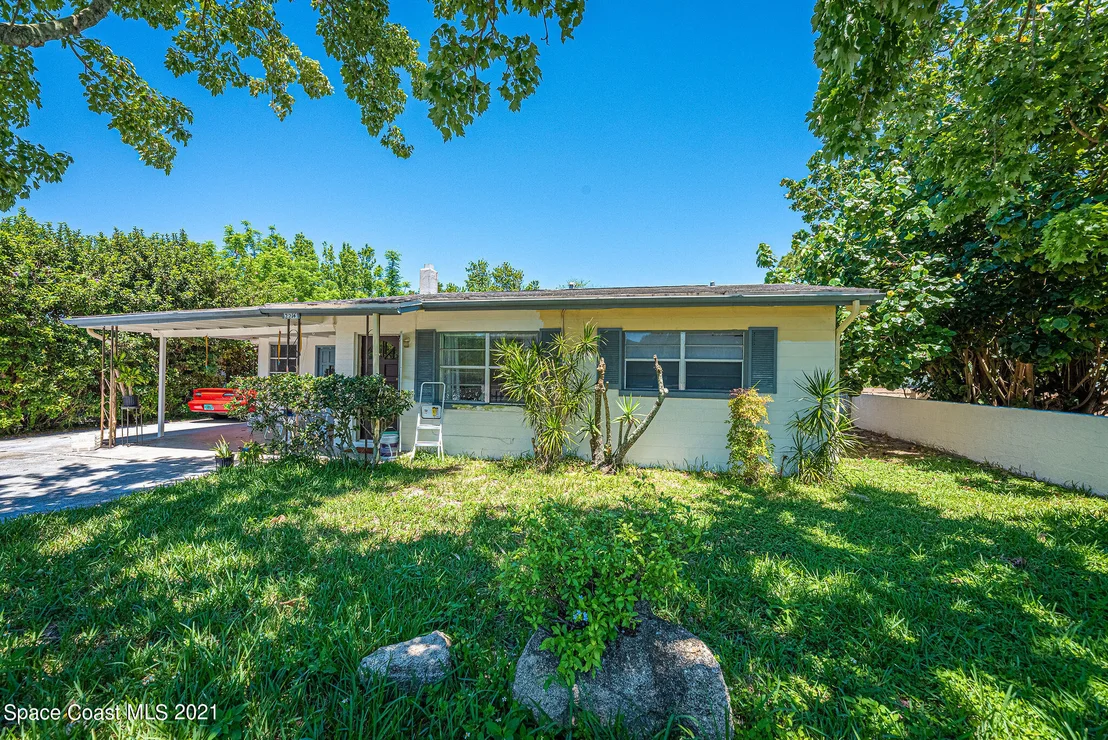 Photo of 2214 Post Road