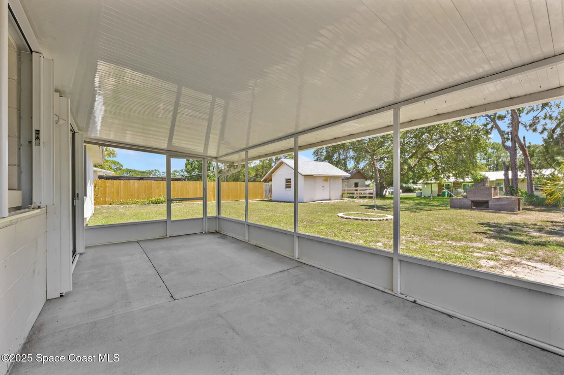 Photo of 6390 Lookout Drive