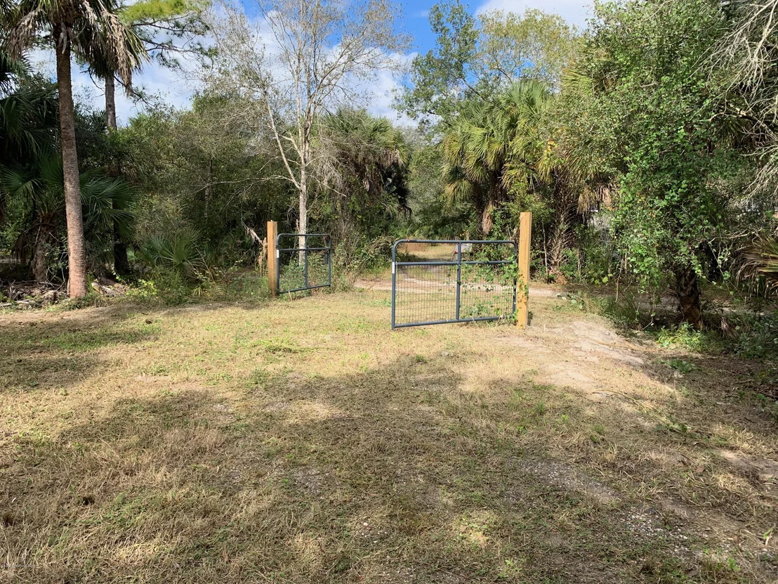 Photo of 2220 Satellite Boulevard