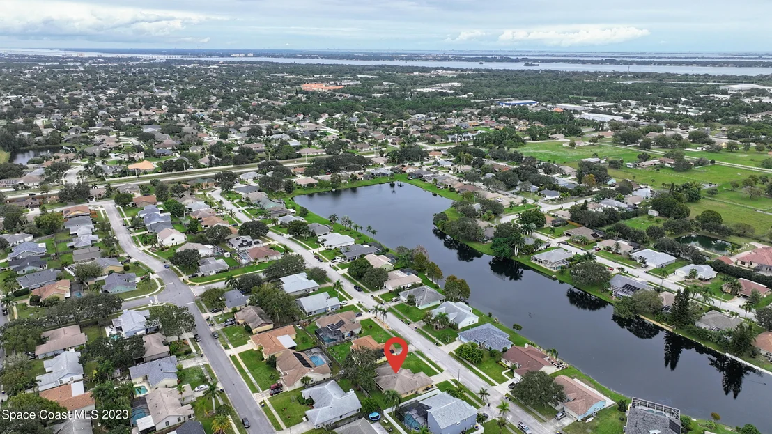 Photo of 1211 Meadow Lake Road