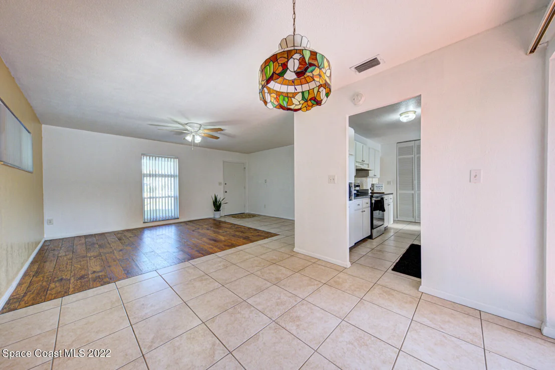 Photo of 1121 Daytona Drive NE