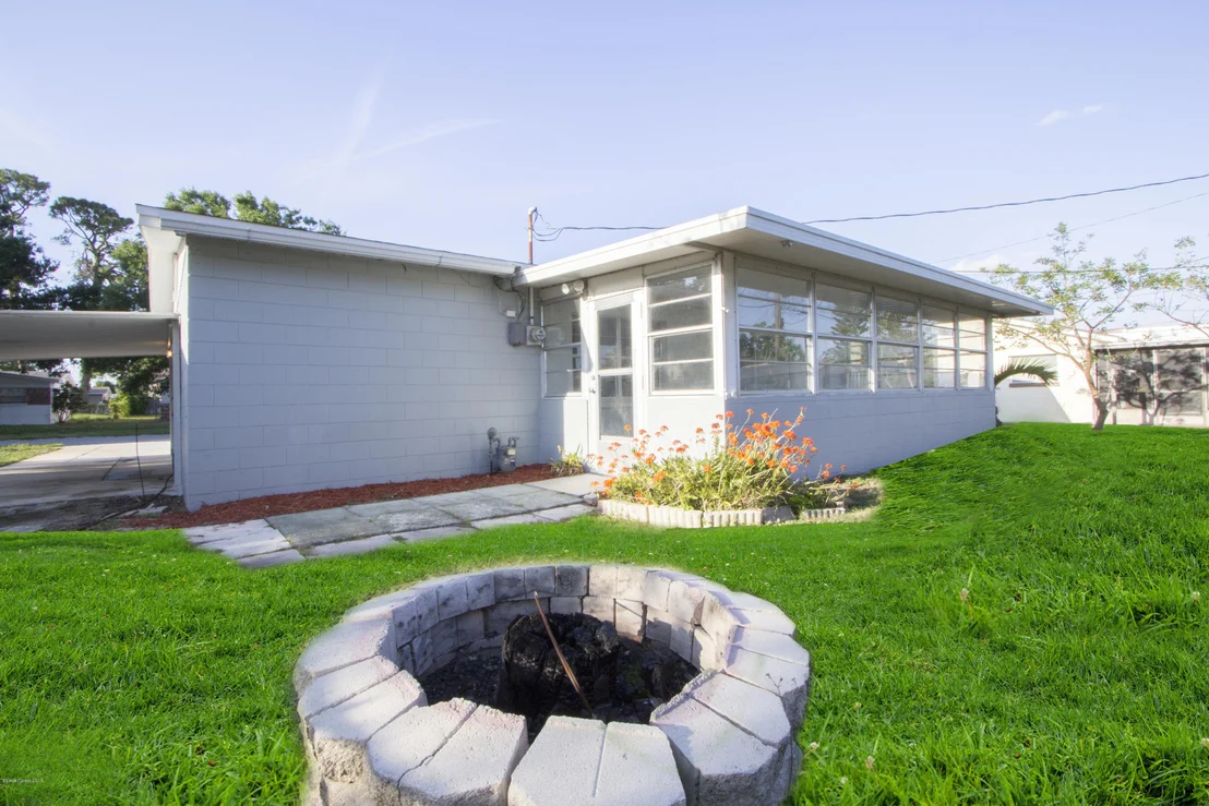Photo of 983 Sarazen Drive
