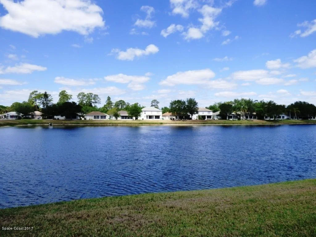 Photo of 1719 Vista Lake Circle