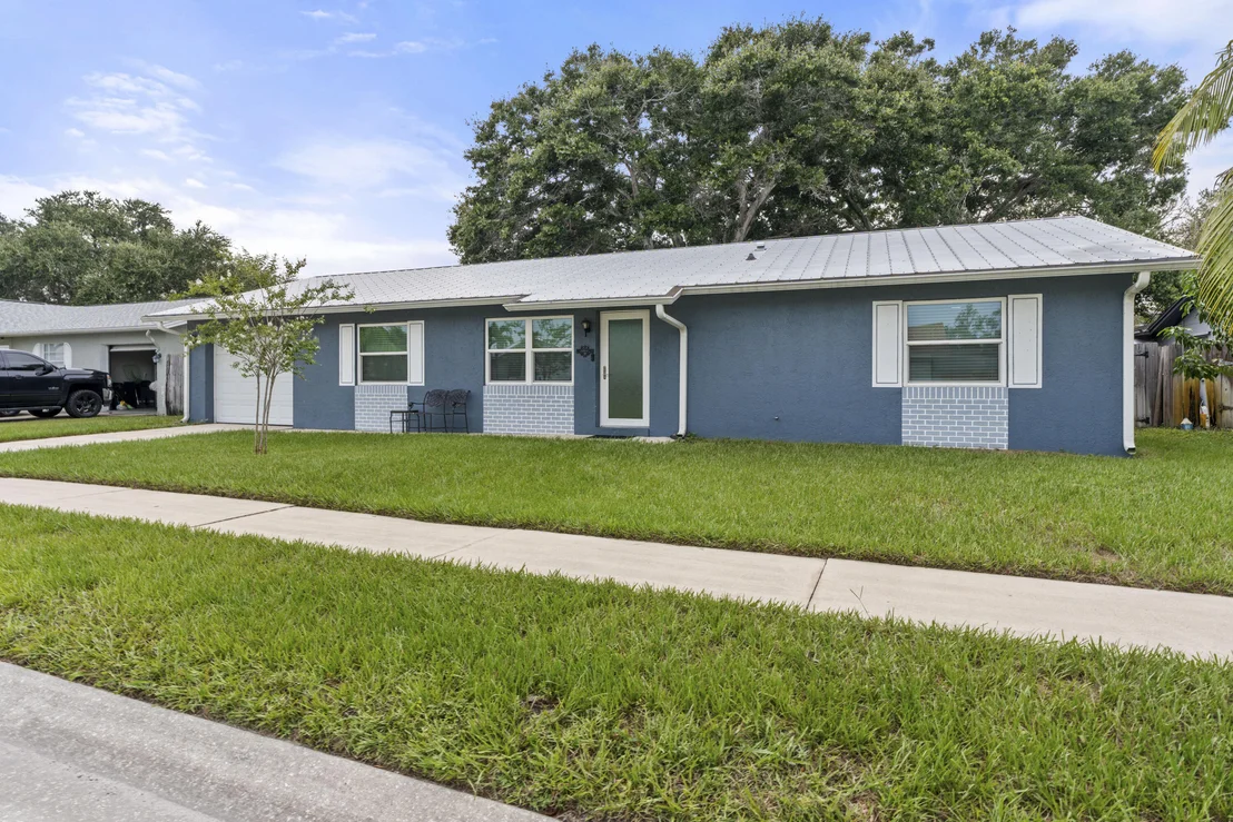 Photo of 2134 Circlewood Drive