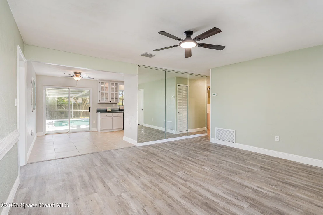 Photo of 4291 Yorkshire Drive