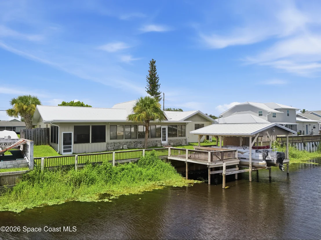 Photo of 836 Egret Road