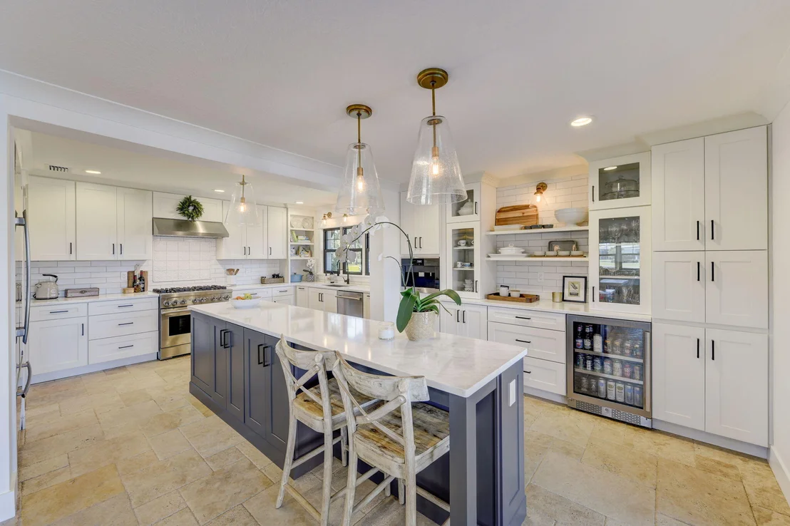 Photo of 451 River View Lane