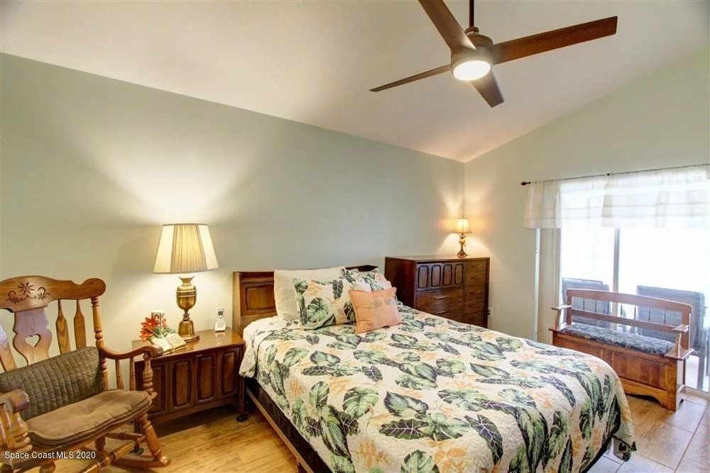 Photo of 1037 Pine Creek Circle NE