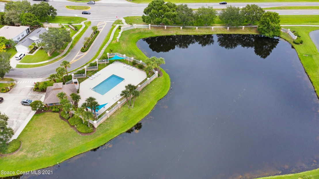 Photo of 6977 Hammock Trace Drive