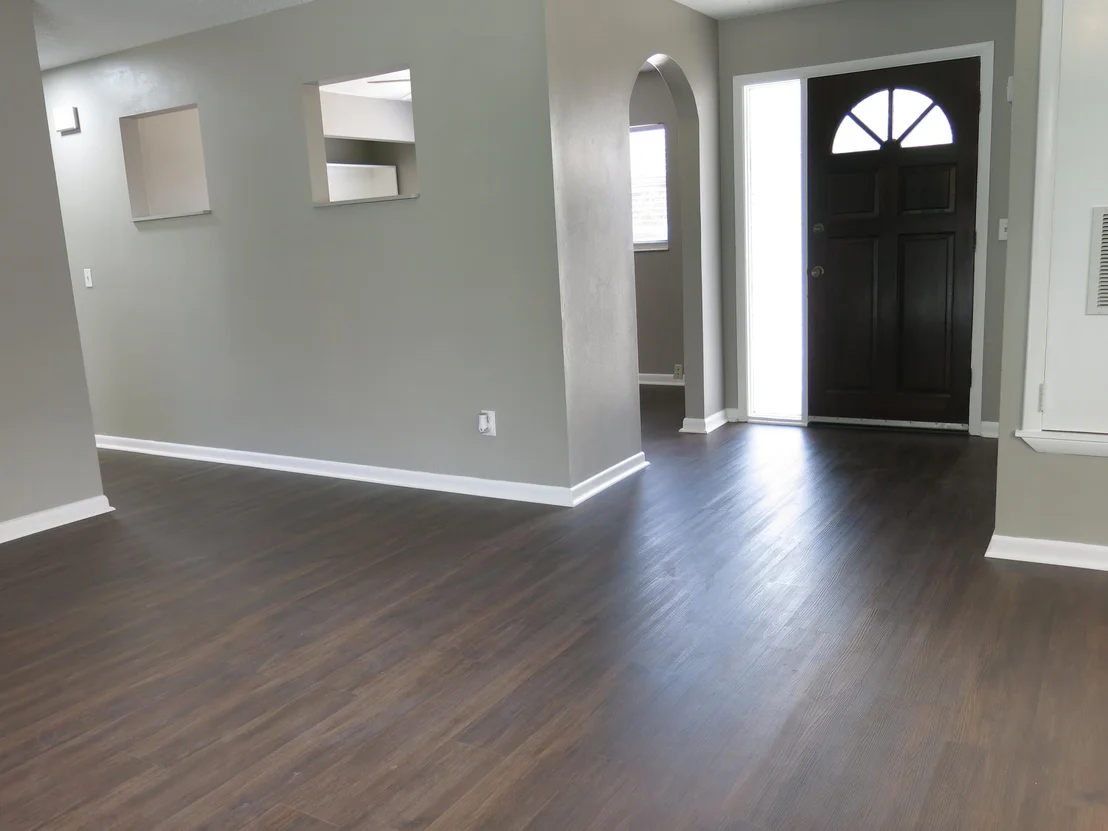 Photo of 976 Nagle Drive