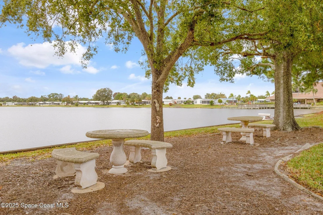 Photo of 634 Outer Drive