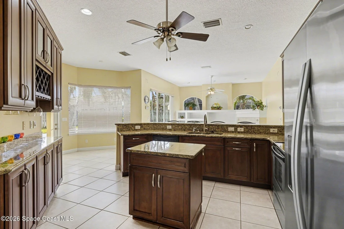 Photo of 333 Flanders Drive