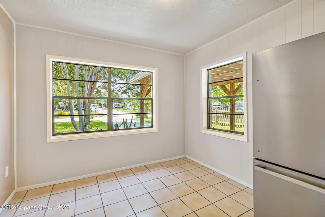 Photo of 719 Camellia Drive