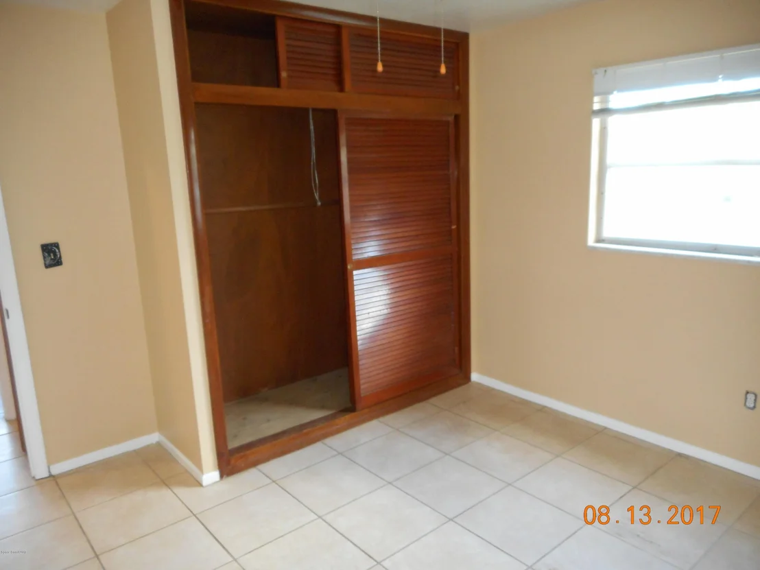 Photo of 1101 Cable Lane NE