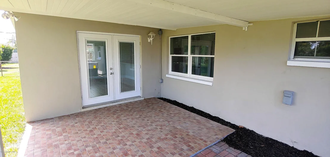 Photo of 2187 Montgomery Road