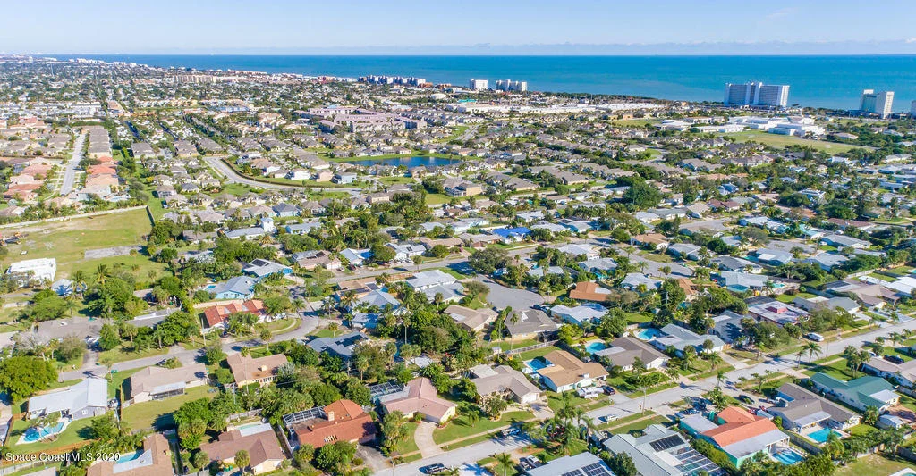 Photo of 250 Sand Pine Road