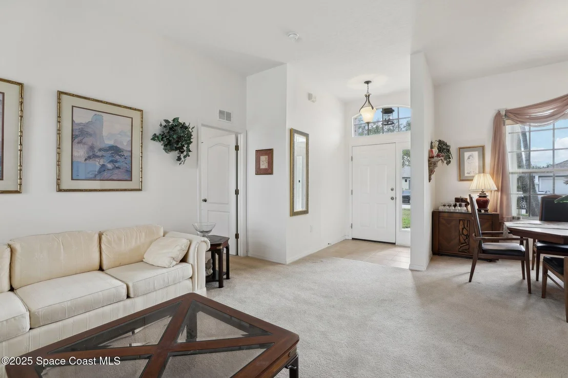 Photo of 4687 Alamanda Drive