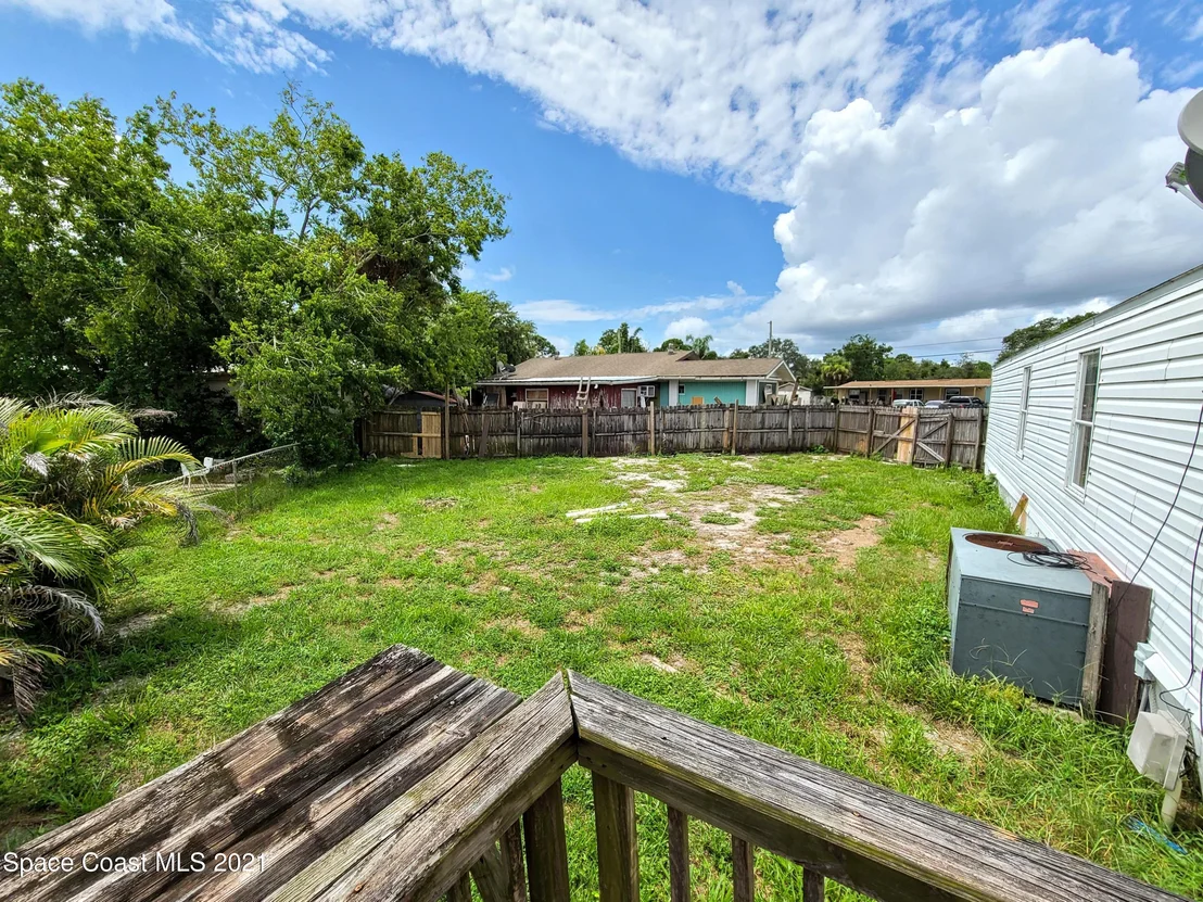 Photo of 341 Mac Arthur Circle