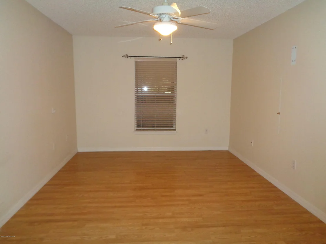 Photo of 2141 NE Spring Creek Circle