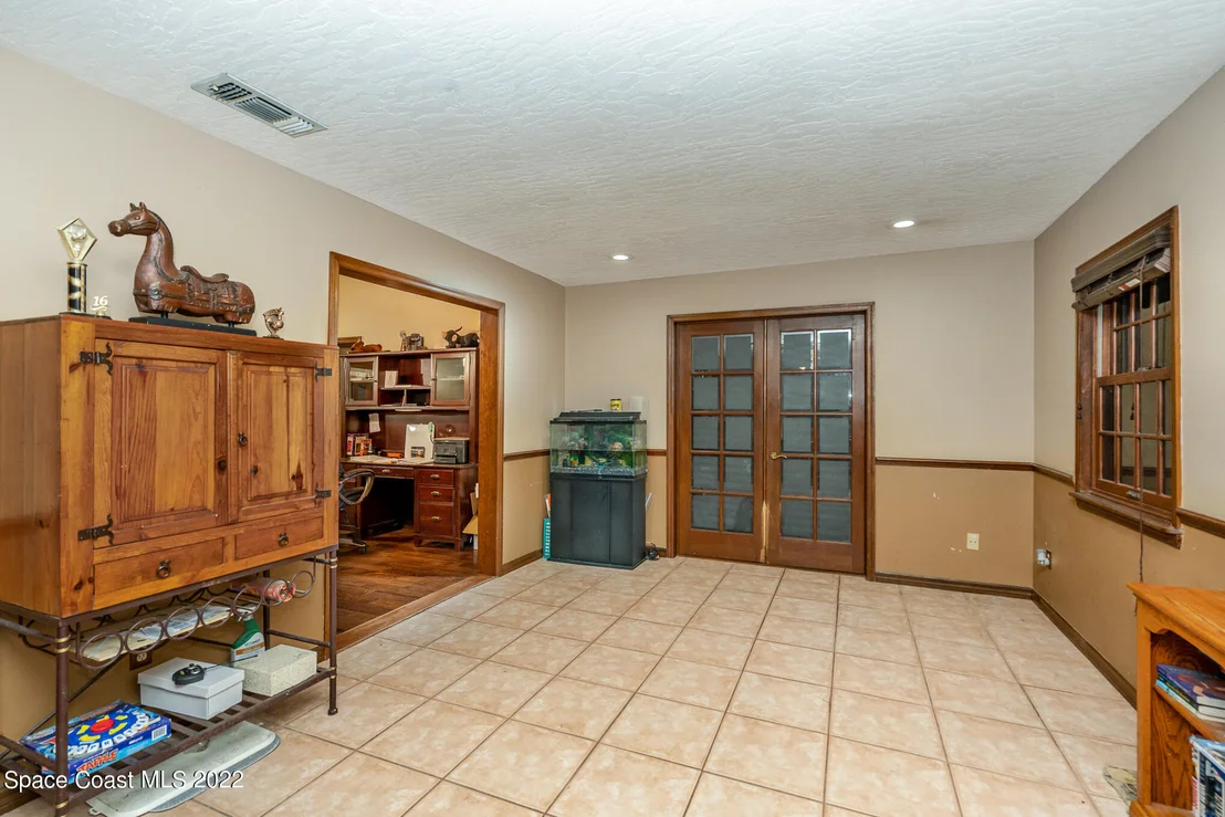Photo of 515 Grant Road