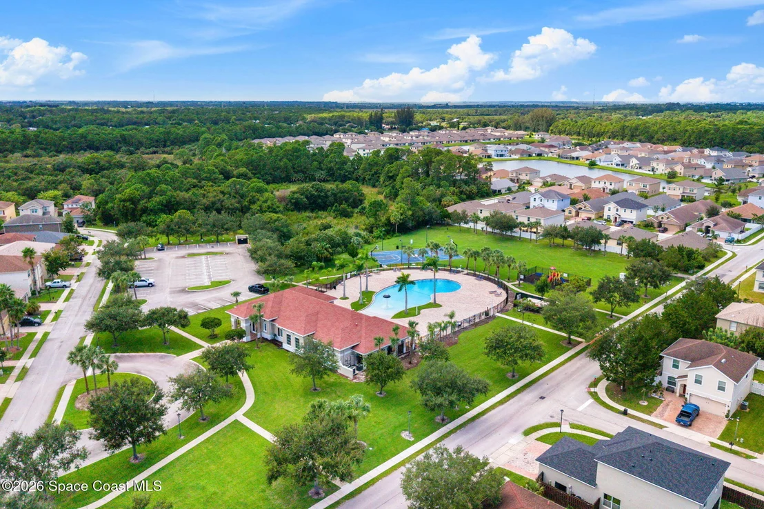 Photo of 313 Palm Breezes Drive