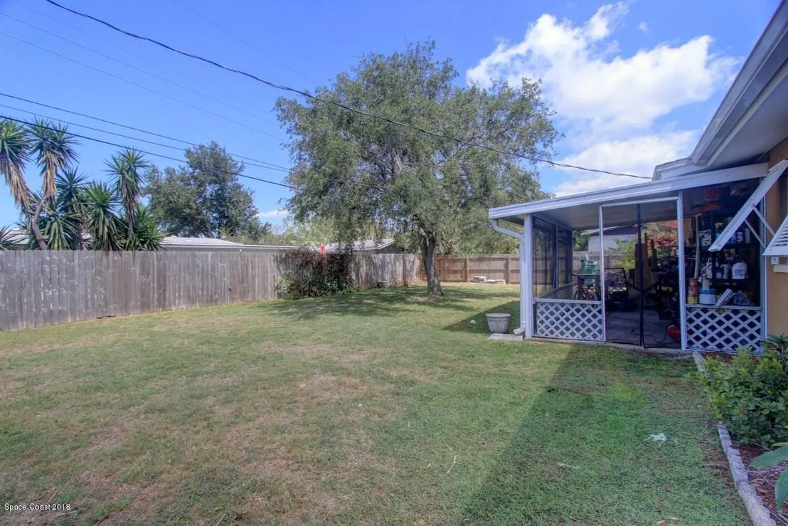 Photo of 558 Buckingham Avenue