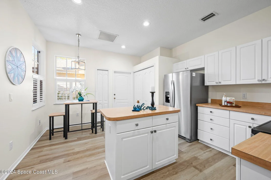 Photo of 4782 Parkstone Drive