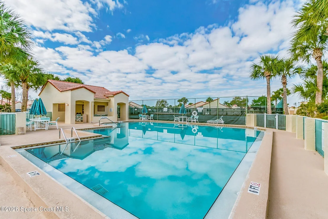 Photo of 718 Pine Island Drive