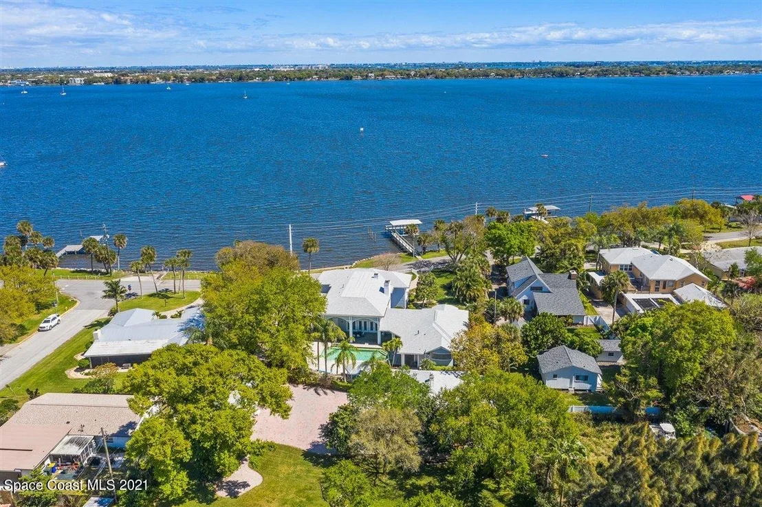 Photo of 515 Rockledge Drive