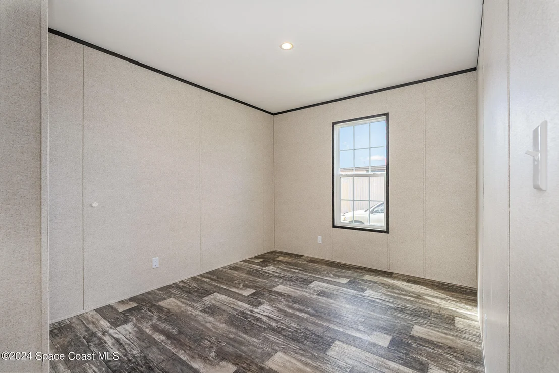 Photo of 2551 Chatham Way NE