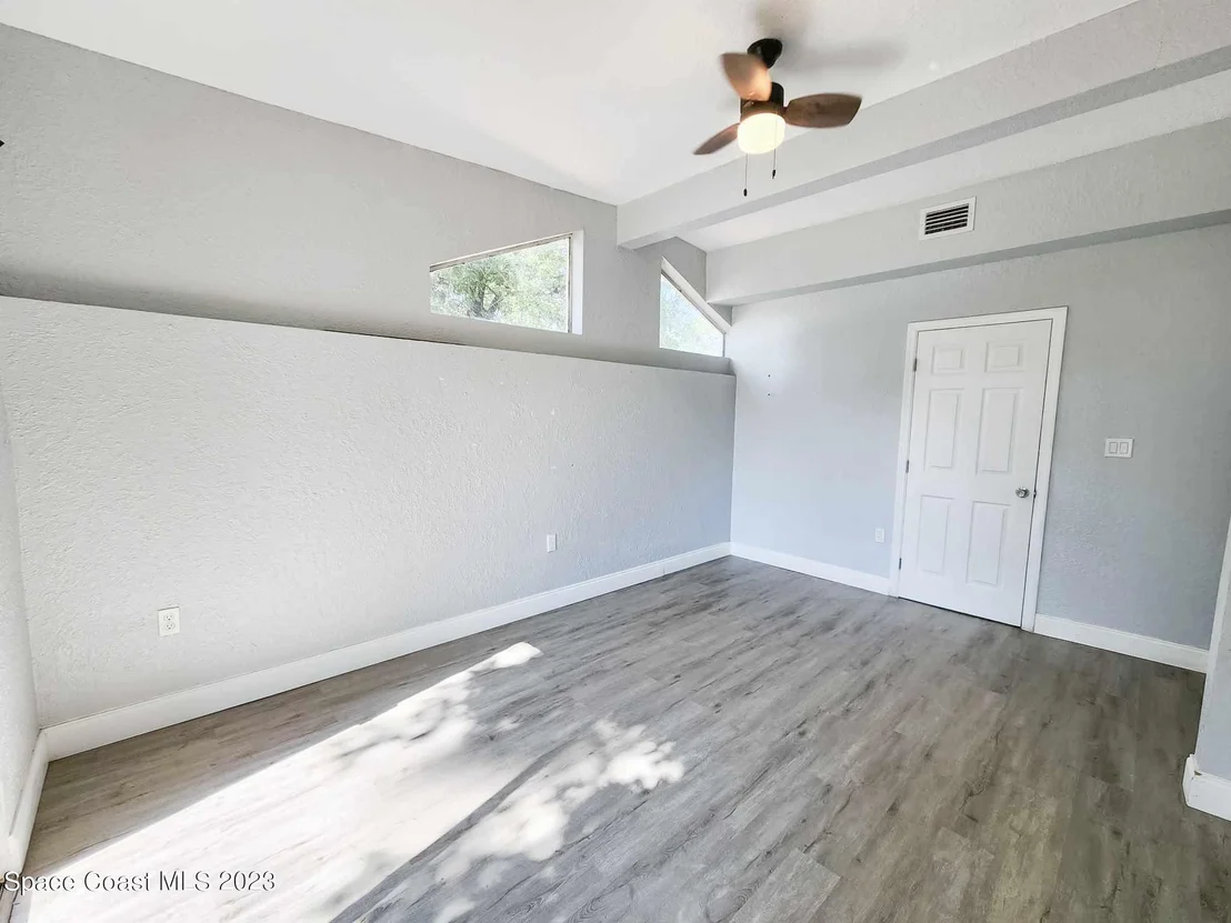 Photo of 1110 Hickory Lane