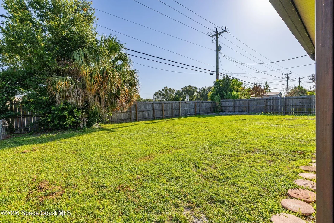 Photo of 932 Glenmore Circle