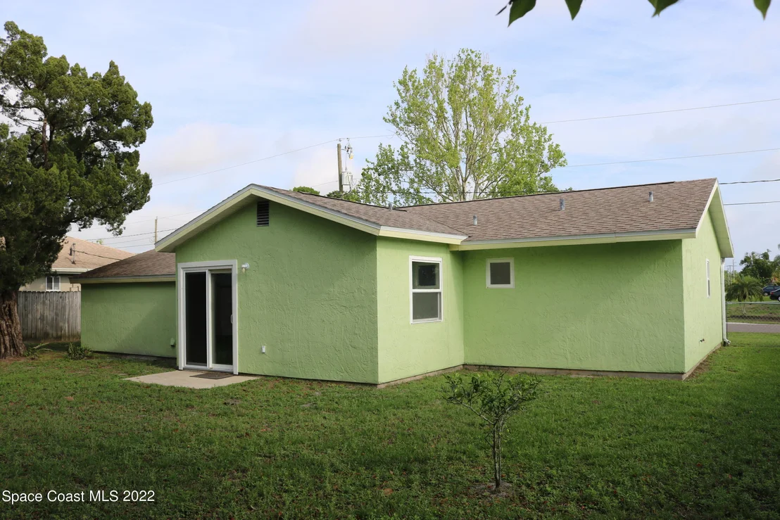 Photo of 955 Palm Street