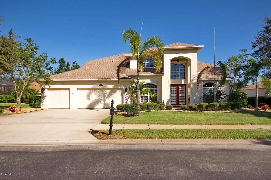 Photo of 5918 Newbury Circle