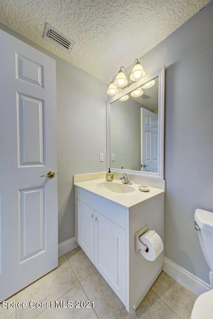 Photo of 1002 Worthington Spring Drive