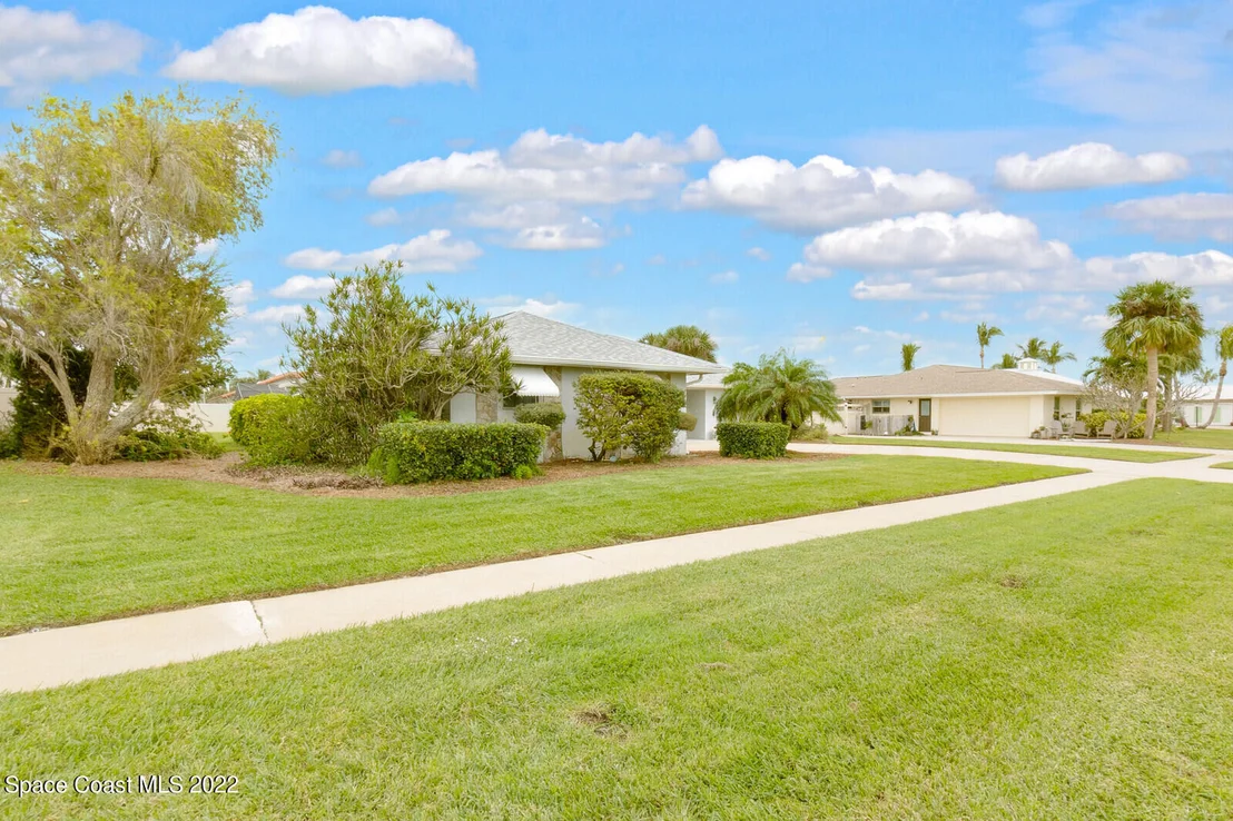 Photo of 313 Albacore Place